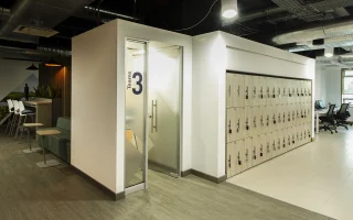 mobiliario-corporativo-banco-de-occidente-piso-8-lockers-pasillo
