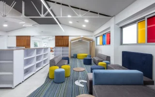 mobiliario-educativo-colegio-intisana-area-lounge